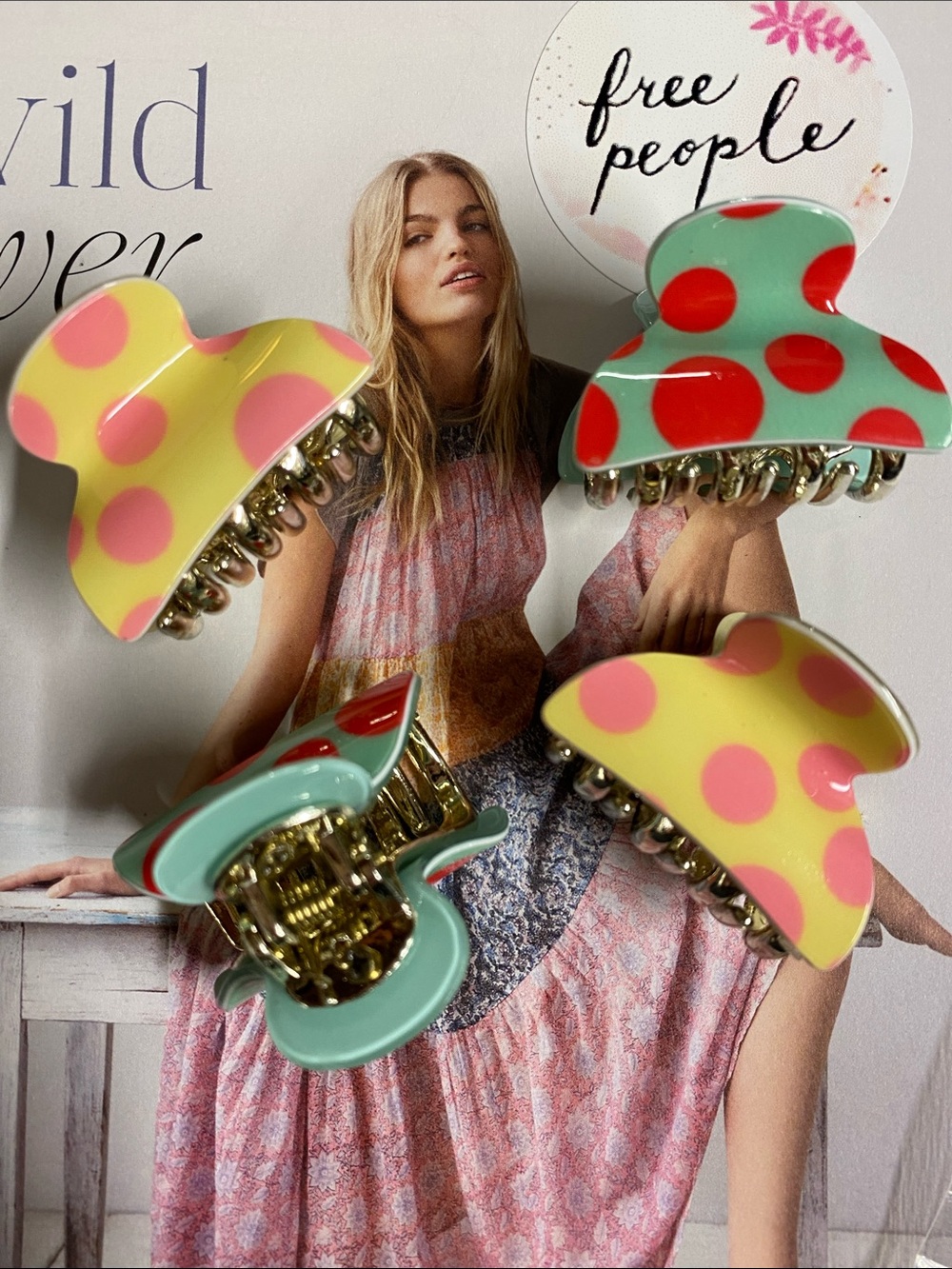 Free People Polka Dot Hair Claw Clips - Pastel Yellow & Mint (Set of 4)